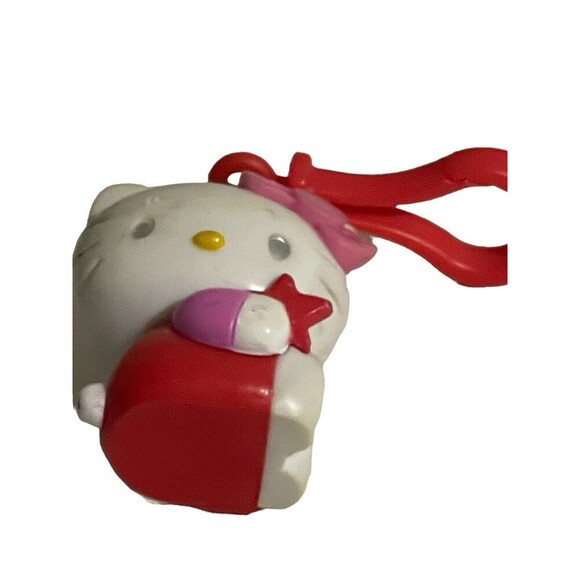 SANRIO 2008 HELLO KITTY PLASTIC CHARM PENDANT RED ULTRA RARE - Picture 3 of 11